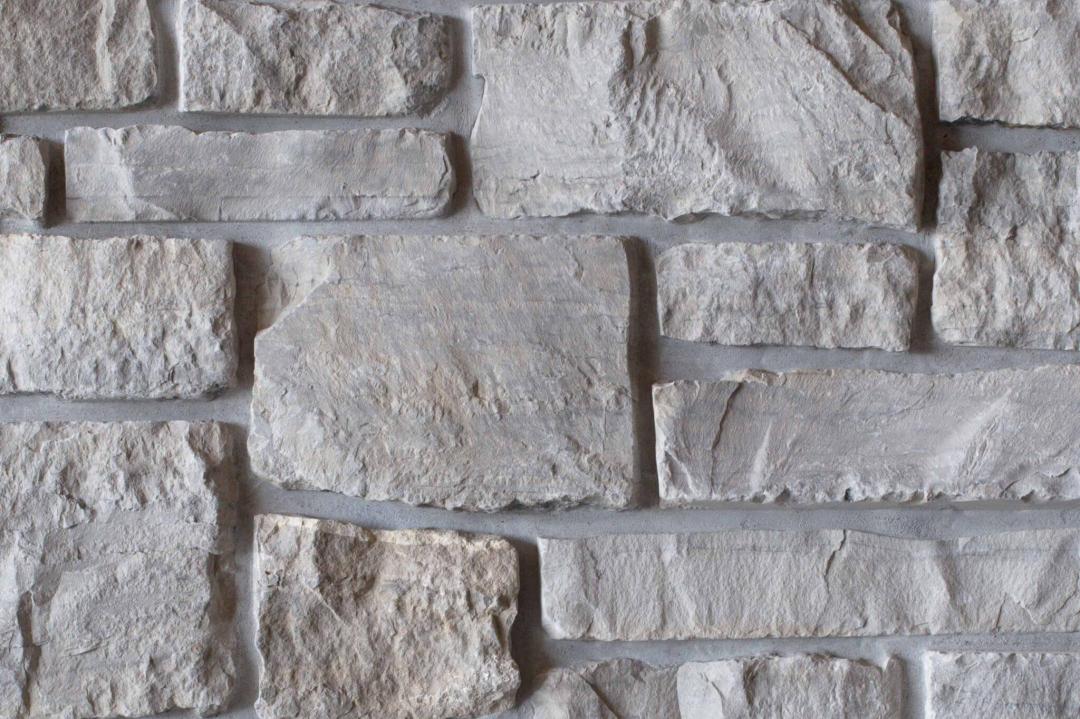 Thin Cut Stone - Random Height - Brookhaven