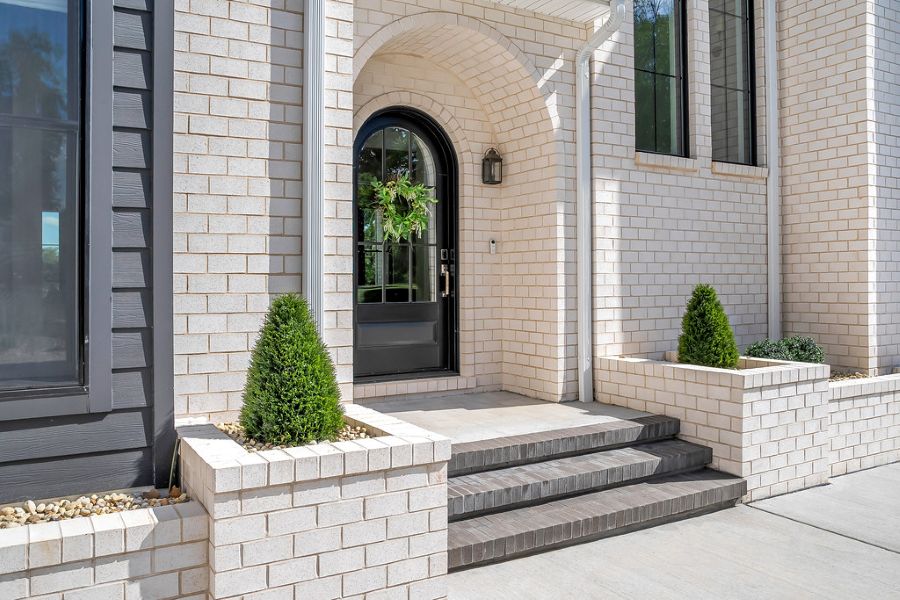 Belden Alaska White Velour